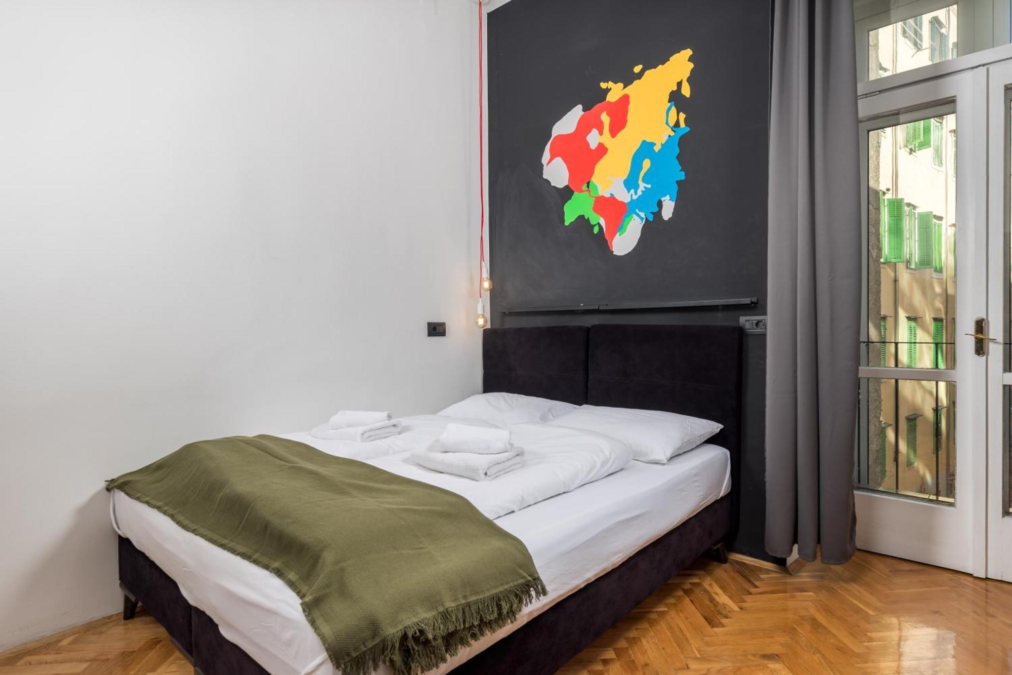 Apartments & Rooms One World ริเยกา ภายนอก รูปภาพ
