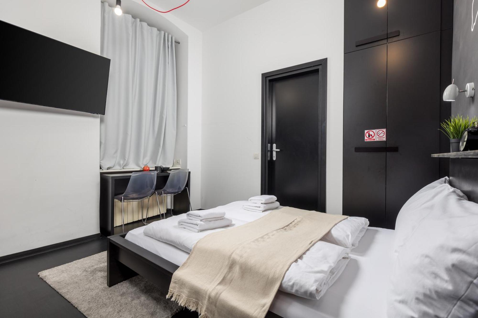 Apartments & Rooms One World ริเยกา ภายนอก รูปภาพ