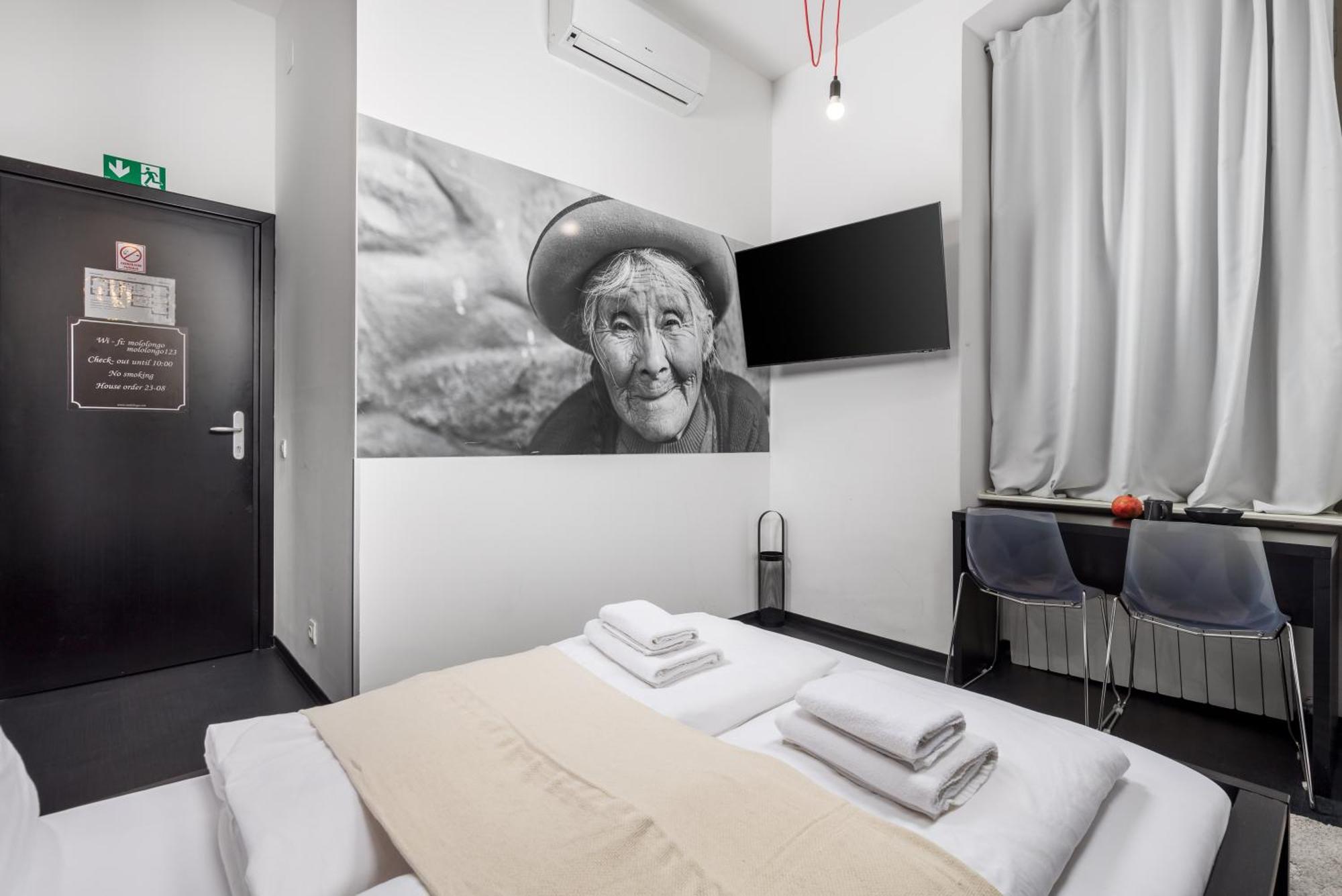 Apartments & Rooms One World ริเยกา ภายนอก รูปภาพ